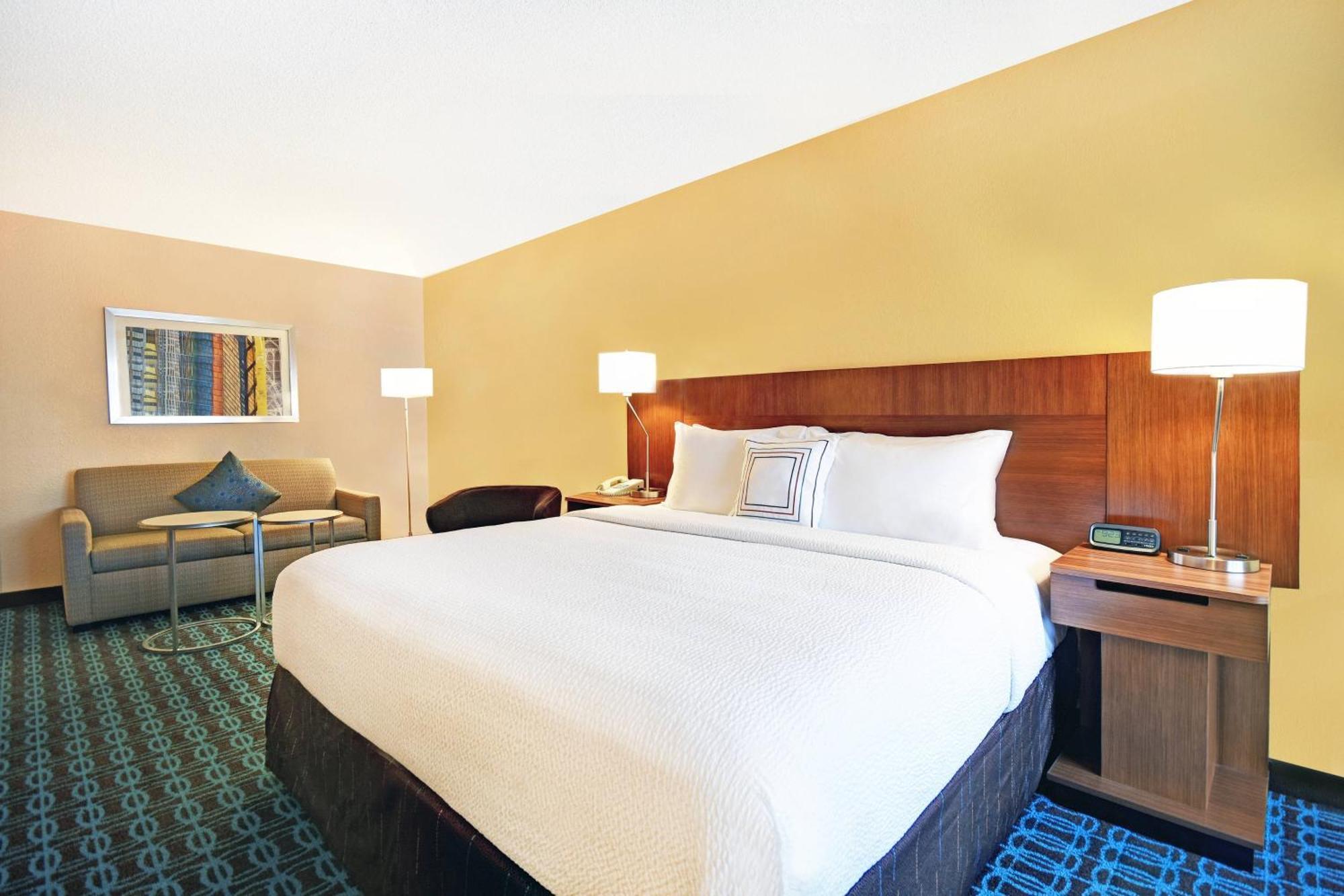 Fairfield & By Marriott Atlanta Vinings/galleria 3*