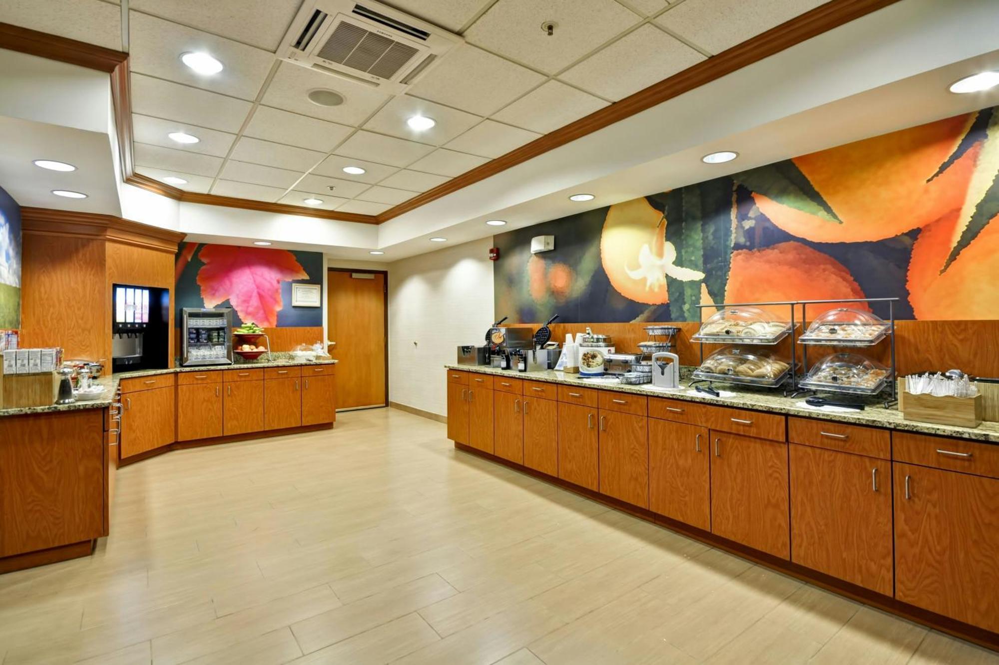 Fairfield & By Marriott Atlanta Vinings/galleria 3*
